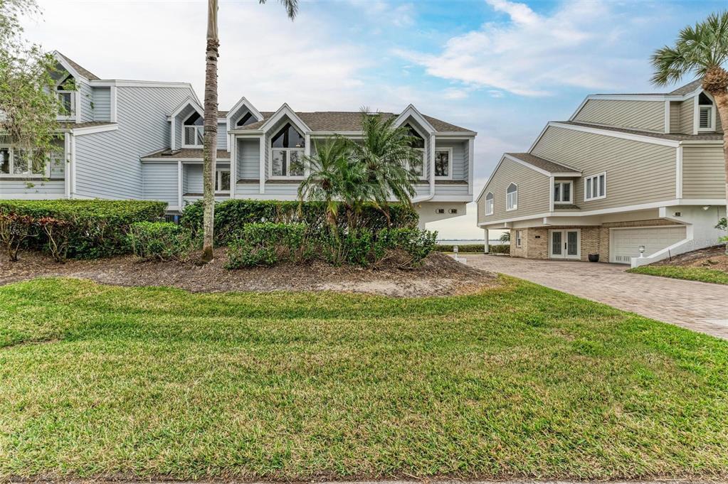 Bradenton, Florida, 34210, United States, 2 Bedrooms Bedrooms, ,2 BathroomsBathrooms,Residential,For Sale,1897662