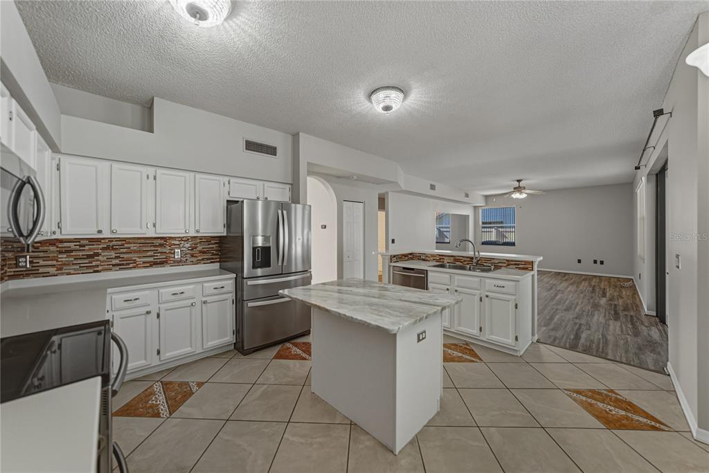 Oldsmar, Florida, 34677, United States, 5 Bedrooms Bedrooms, ,3 BathroomsBathrooms,Residential,For Sale,1988013