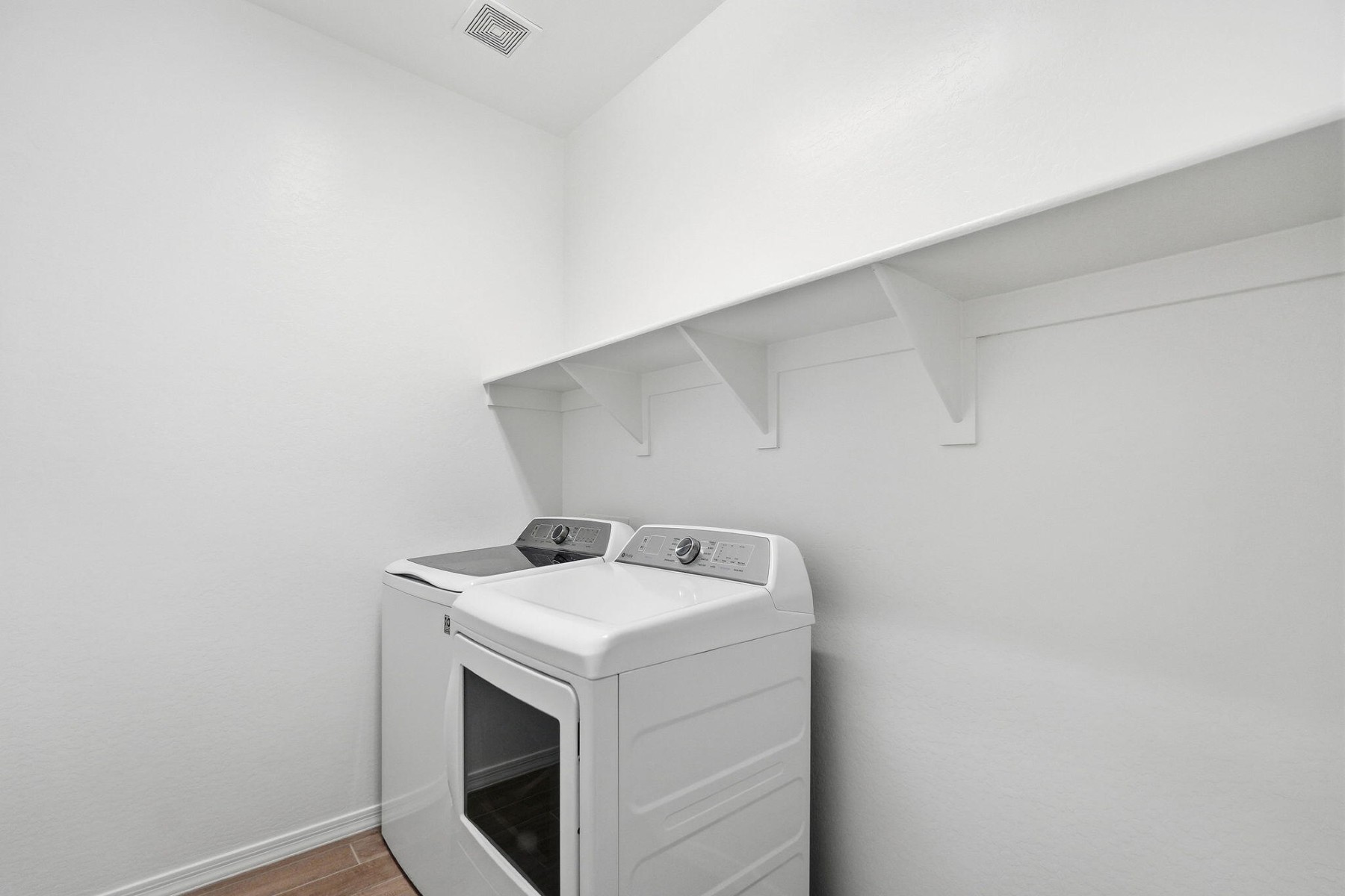  12844 W Tuckey Lane¦Glendale, AZ - 物件實景