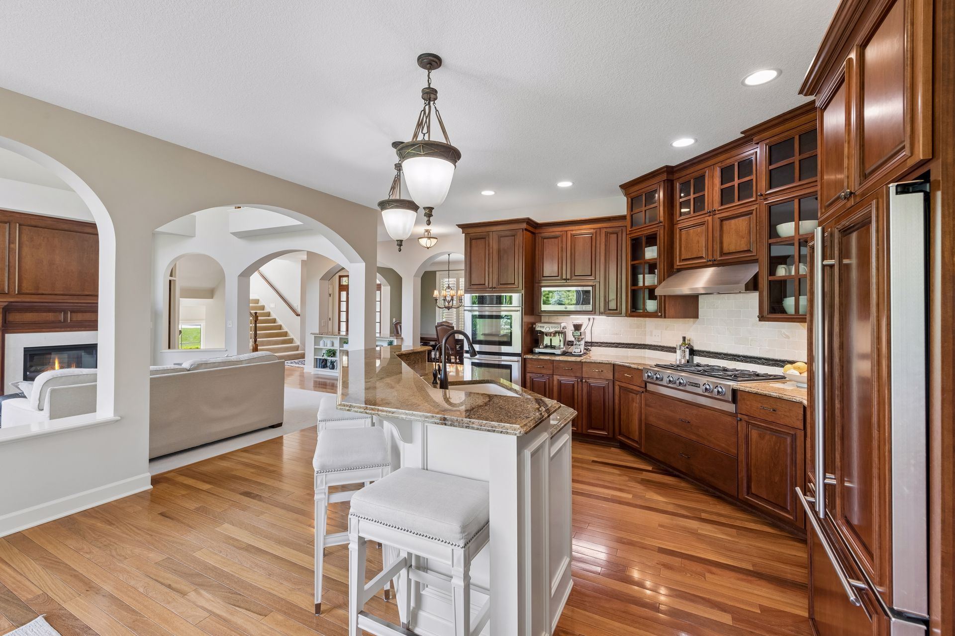  Custom Built Private Estate in Chaska - 物件實景