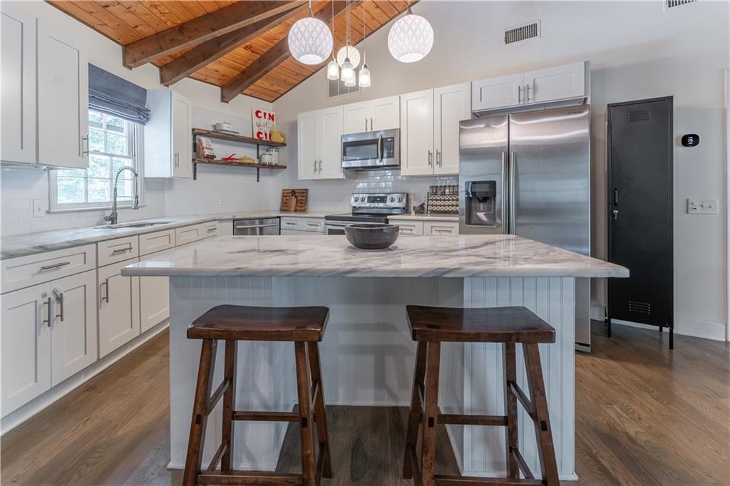 Smyrna, Georgia, 30082, United States, 4 Bedrooms Bedrooms, ,3 BathroomsBathrooms,Residential,For Sale,1933423