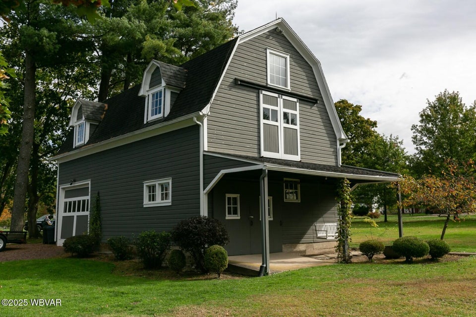 Muncy, Pennsylvania, 17756, United States, 4 Bedrooms Bedrooms, ,3 BathroomsBathrooms,Residential,For Sale,1995439