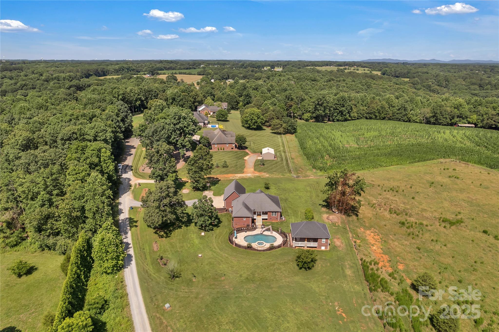 Shelby, North Carolina, 28150, United States, 3 Bedrooms Bedrooms, ,4 BathroomsBathrooms,Residential,For Sale,1868459