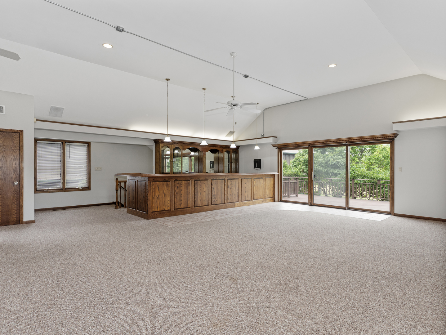 Frankfort, Illinois, 60423, United States, 8 Bedrooms Bedrooms, ,7 BathroomsBathrooms,Residential,For Sale,1911769