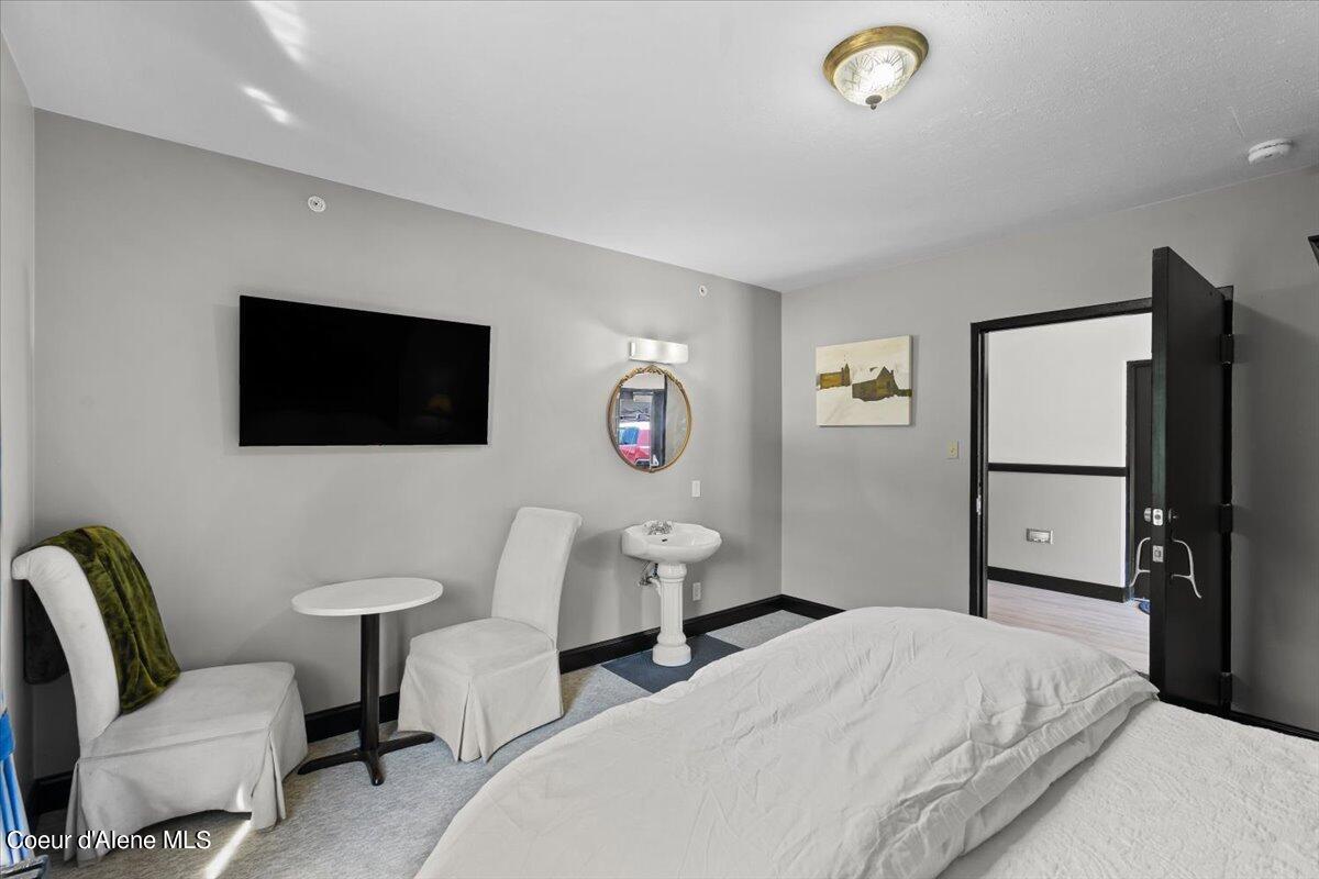 Silverton, Idaho, 83867, United States, 36 Bedrooms Bedrooms, ,Residential,For Sale,1974428