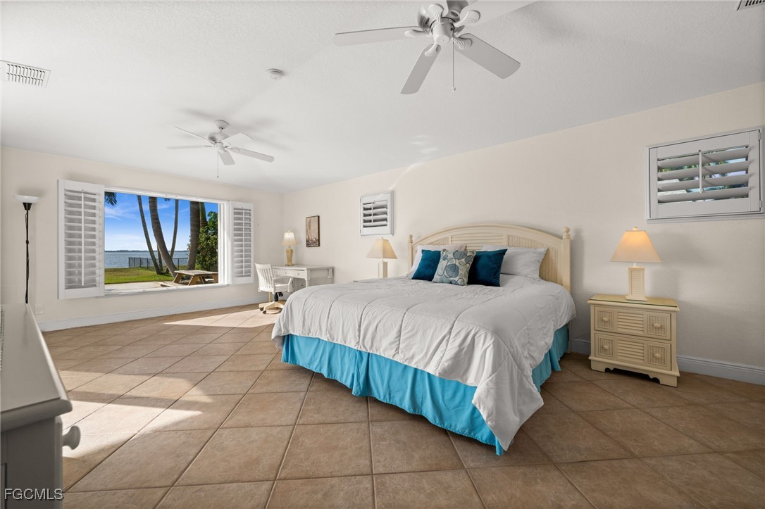 Cape Coral, Florida, 33904, United States, 3 Bedrooms Bedrooms, ,2 BathroomsBathrooms,Residential,For Sale,2005911