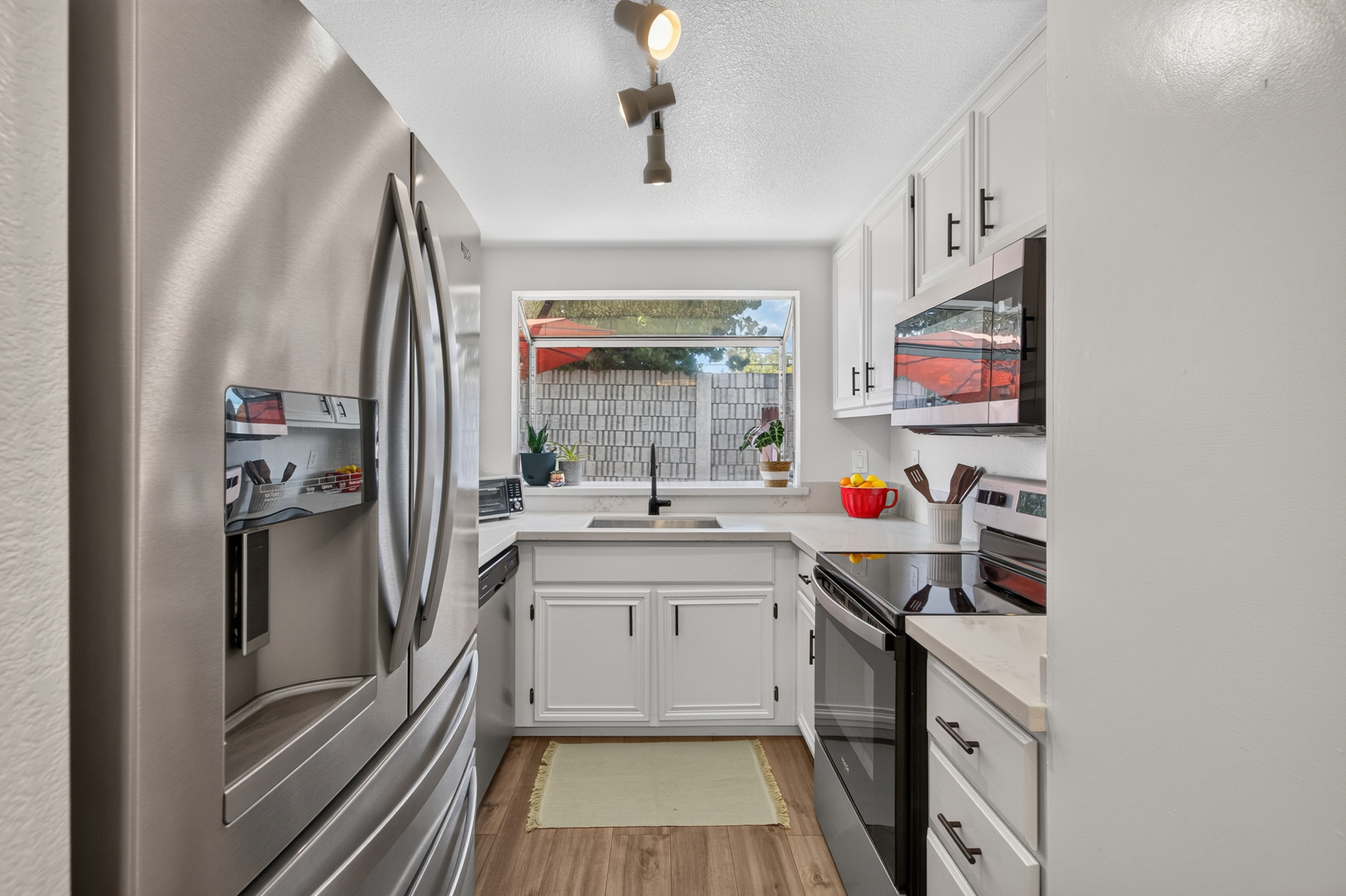  4748 67th Street, Sacramento, CA 95820 - 物件實景