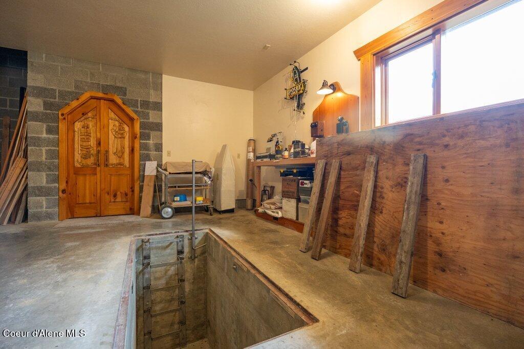 Coeur d'Alene, Idaho, 83814, United States, 4 Bedrooms Bedrooms, ,3 BathroomsBathrooms,Residential,For Sale,1981796