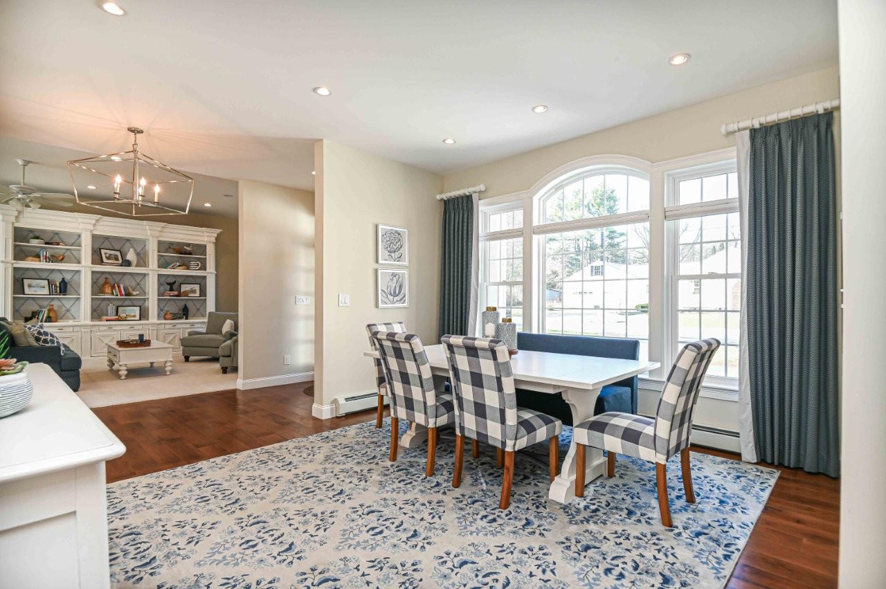 Ogunquit, Maine, 03907, United States, 13 Bedrooms Bedrooms, ,3 BathroomsBathrooms,Residential,For Sale,1777971