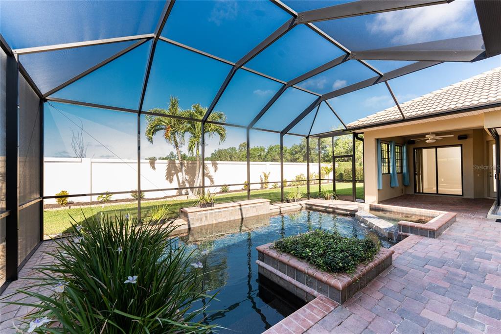 Sarasota, Florida, 34241, United States, 4 Bedrooms Bedrooms, ,3 BathroomsBathrooms,Residential,For Sale,1976198