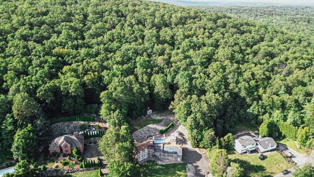 Ludlow, Massachusetts, 01056, United States, 3 Bedrooms Bedrooms, ,2 BathroomsBathrooms,Residential,For Sale,1974987