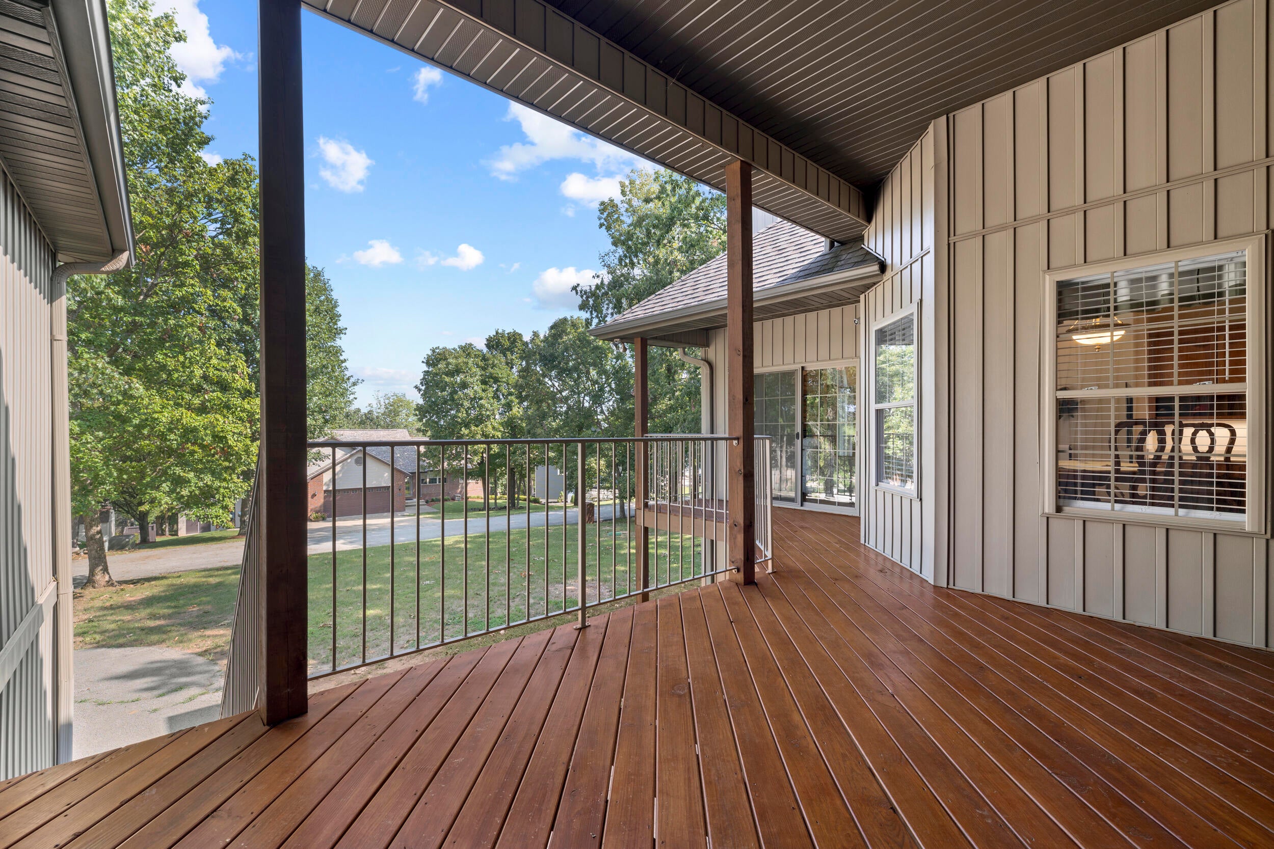 Kimberling City, Missouri, 65686, United States, 5 Bedrooms Bedrooms, ,4 BathroomsBathrooms,Residential,For Sale,1883483