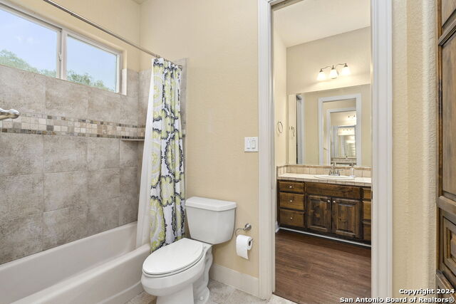 Garden Ridge, Texas, 78266, United States, 3 Bedrooms Bedrooms, ,3 BathroomsBathrooms,Residential,For Sale,1919725