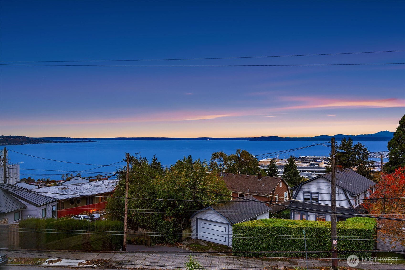 Seattle, Washington, 98119, United States, 4 Bedrooms Bedrooms, ,3 BathroomsBathrooms,Residential,For Sale,1989541