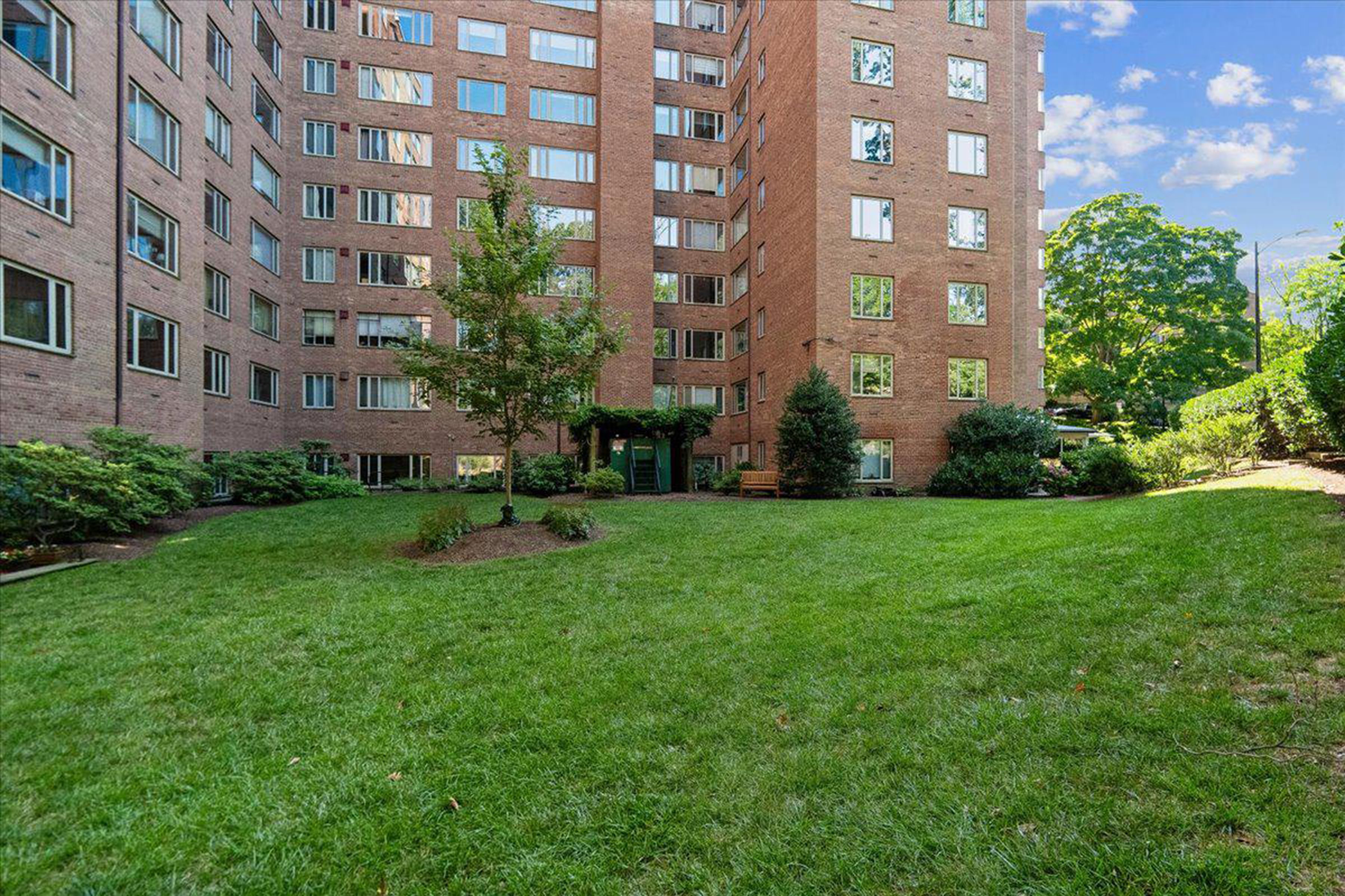  4301 Massachusetts Avenue NW, Washington, DC, 20016 - 物件實景