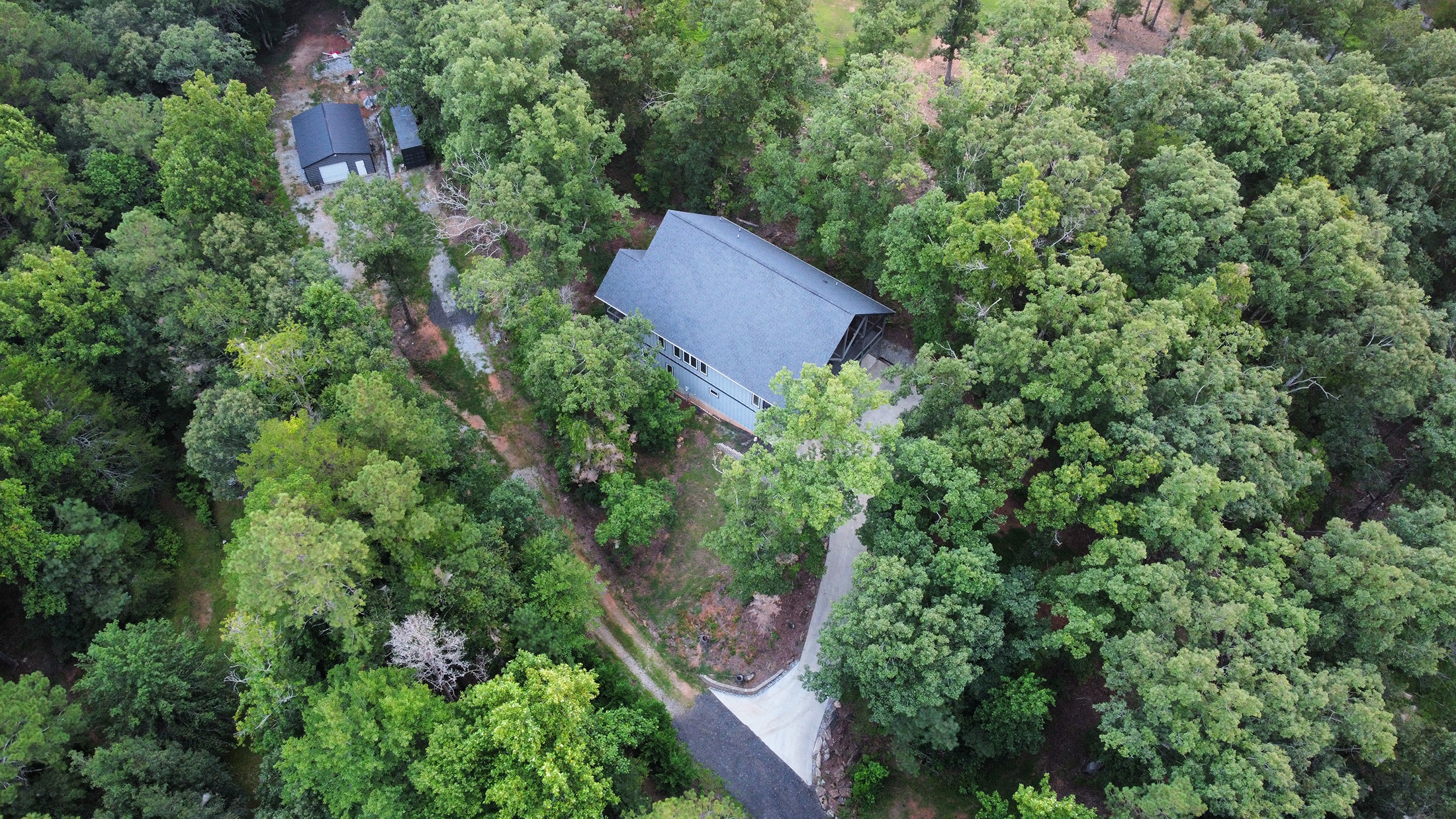  Extraordinary Custom-Built 2019 Barndominium-Inspired Residence - 物件實景
