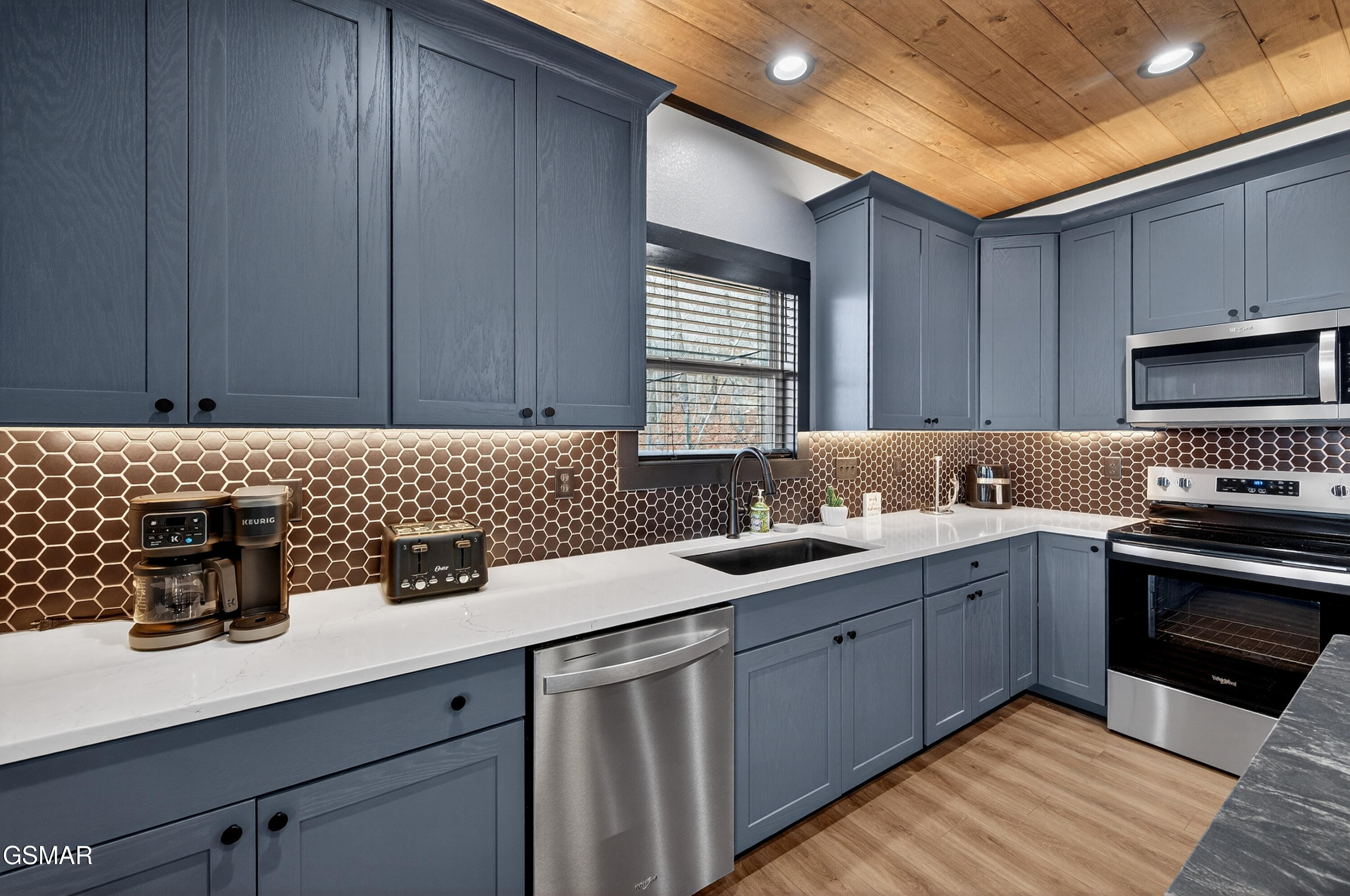 Sevierville, Tennessee, 37876, United States, 3 Bedrooms Bedrooms, ,5 BathroomsBathrooms,Residential,For Sale,1977074