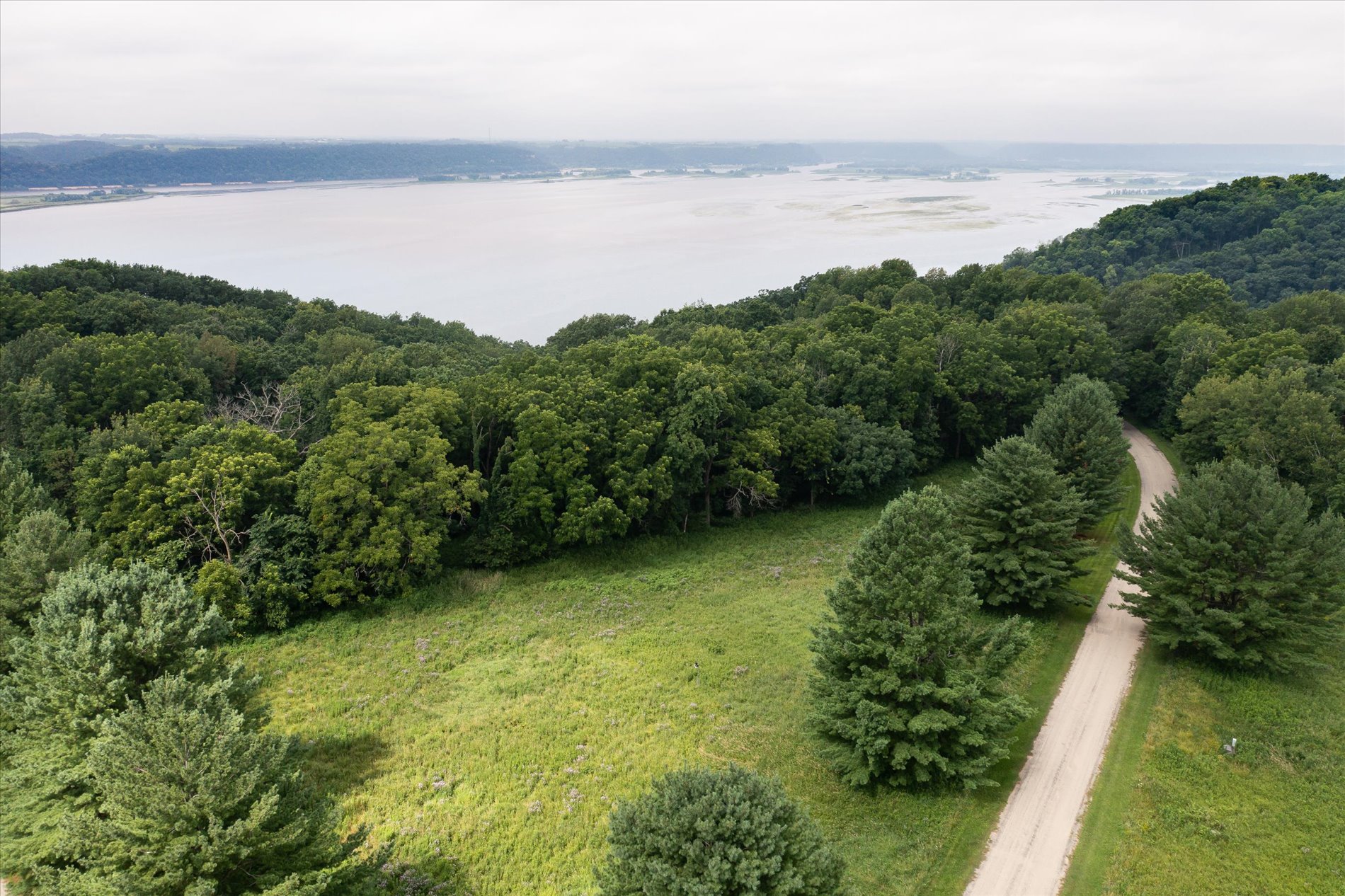 Ferryville, Wisconsin, 54628, United States, 3 Bedrooms Bedrooms, ,3 BathroomsBathrooms,Residential,For Sale,1904221