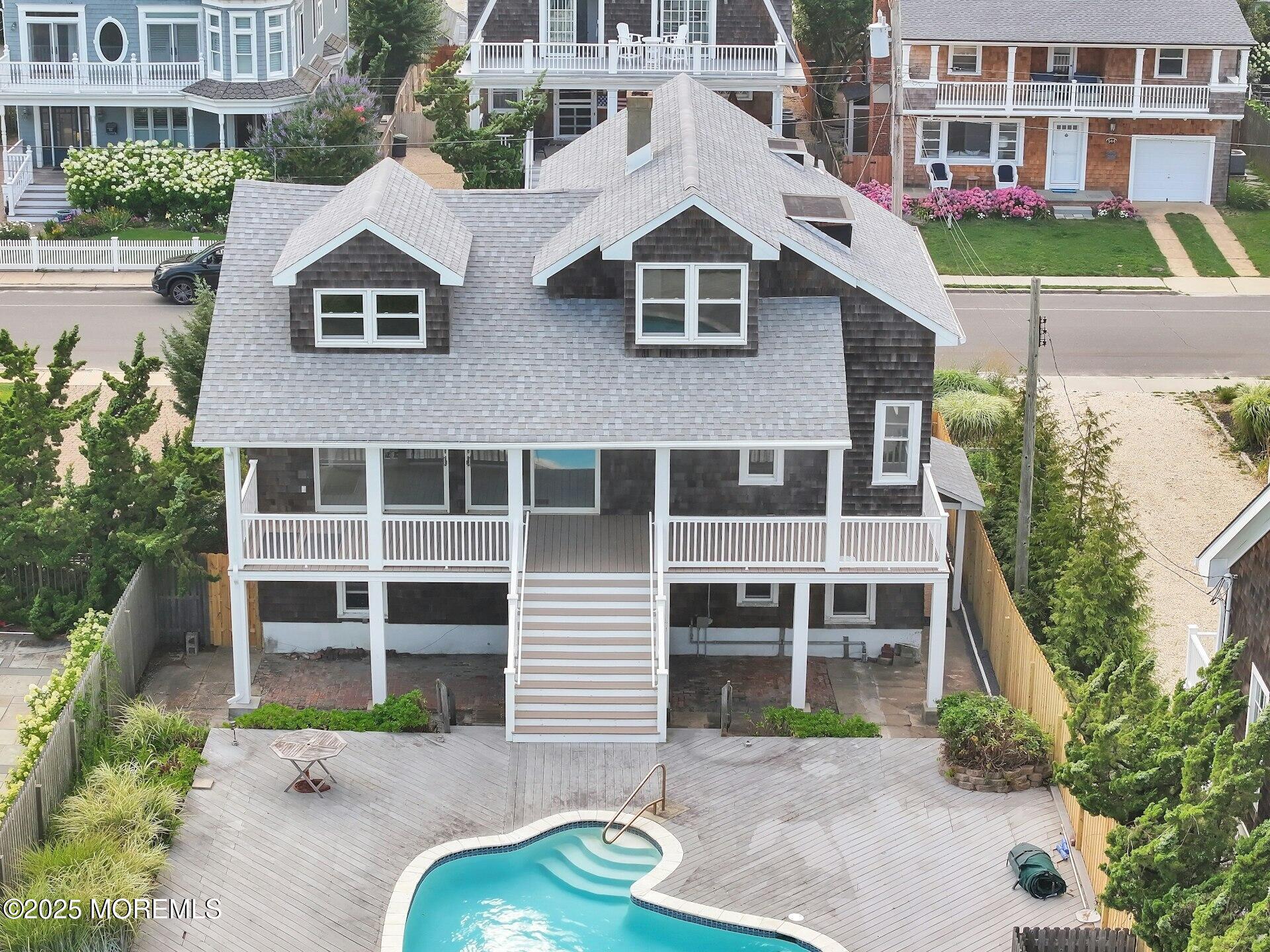 Bay Head, New Jersey, 08742, United States, 6 Bedrooms Bedrooms, ,3 BathroomsBathrooms,Residential,For Sale,1897105