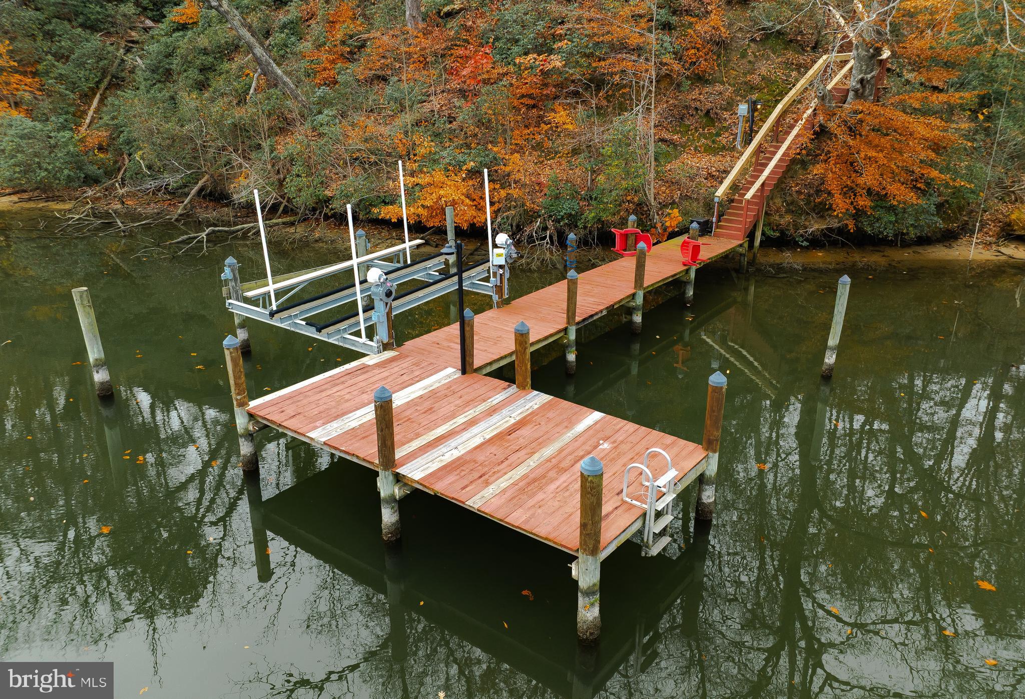 Hollywood, Maryland, 20636, United States, 4 Bedrooms Bedrooms, ,3 BathroomsBathrooms,Residential,For Sale,1995114