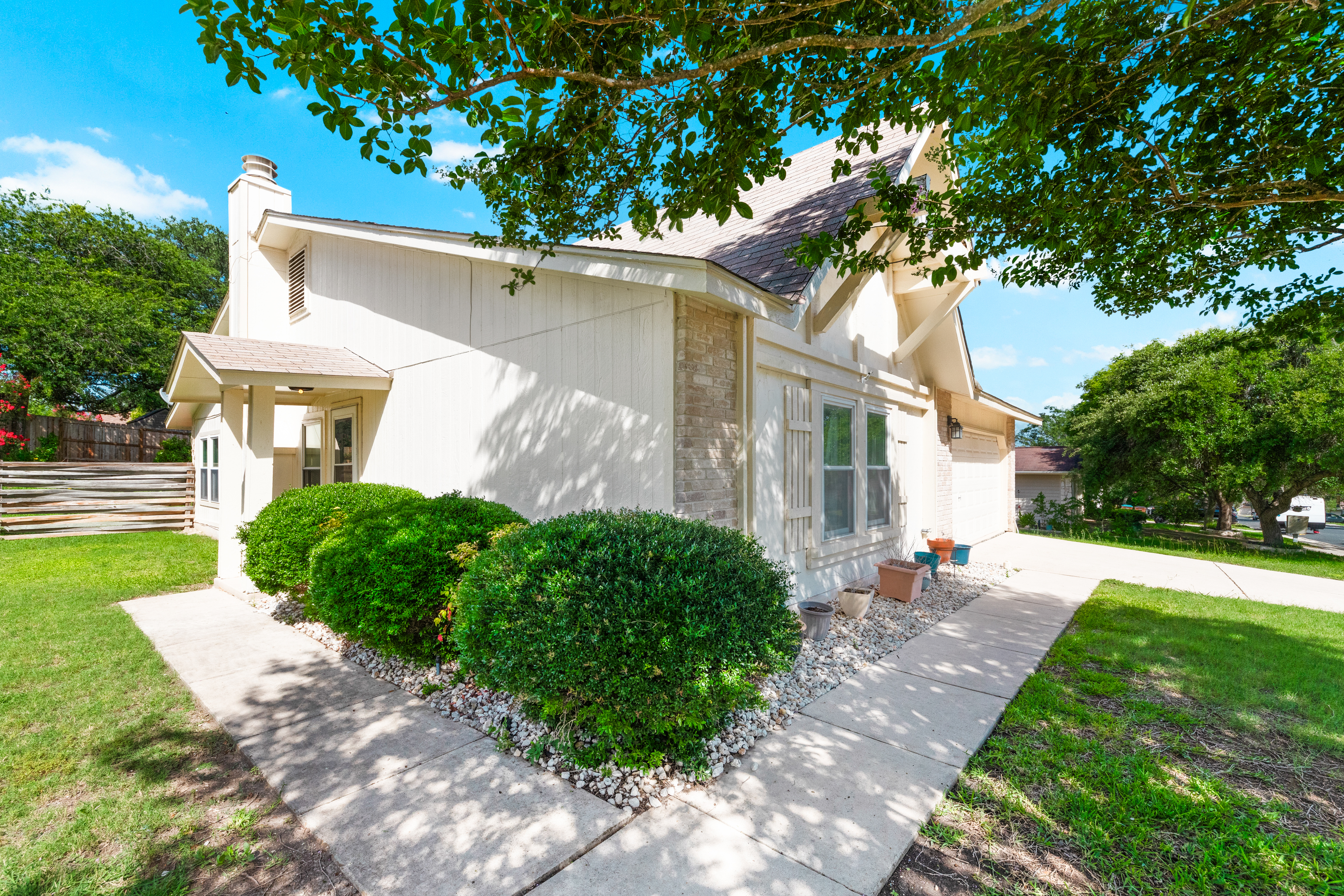  7111 Comanche Ridge Drive, Converse, TX, 78109 - 物件實景