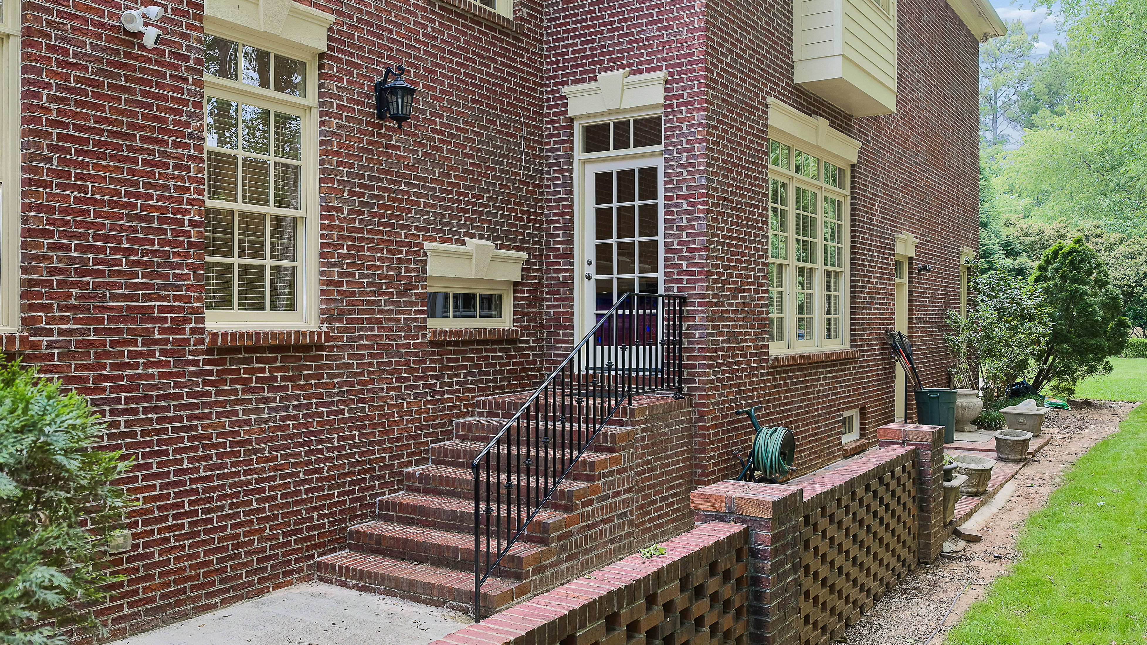  Timeless Southern Architecture, Luxury Living, and Unmatched Community Charm - 物件實景