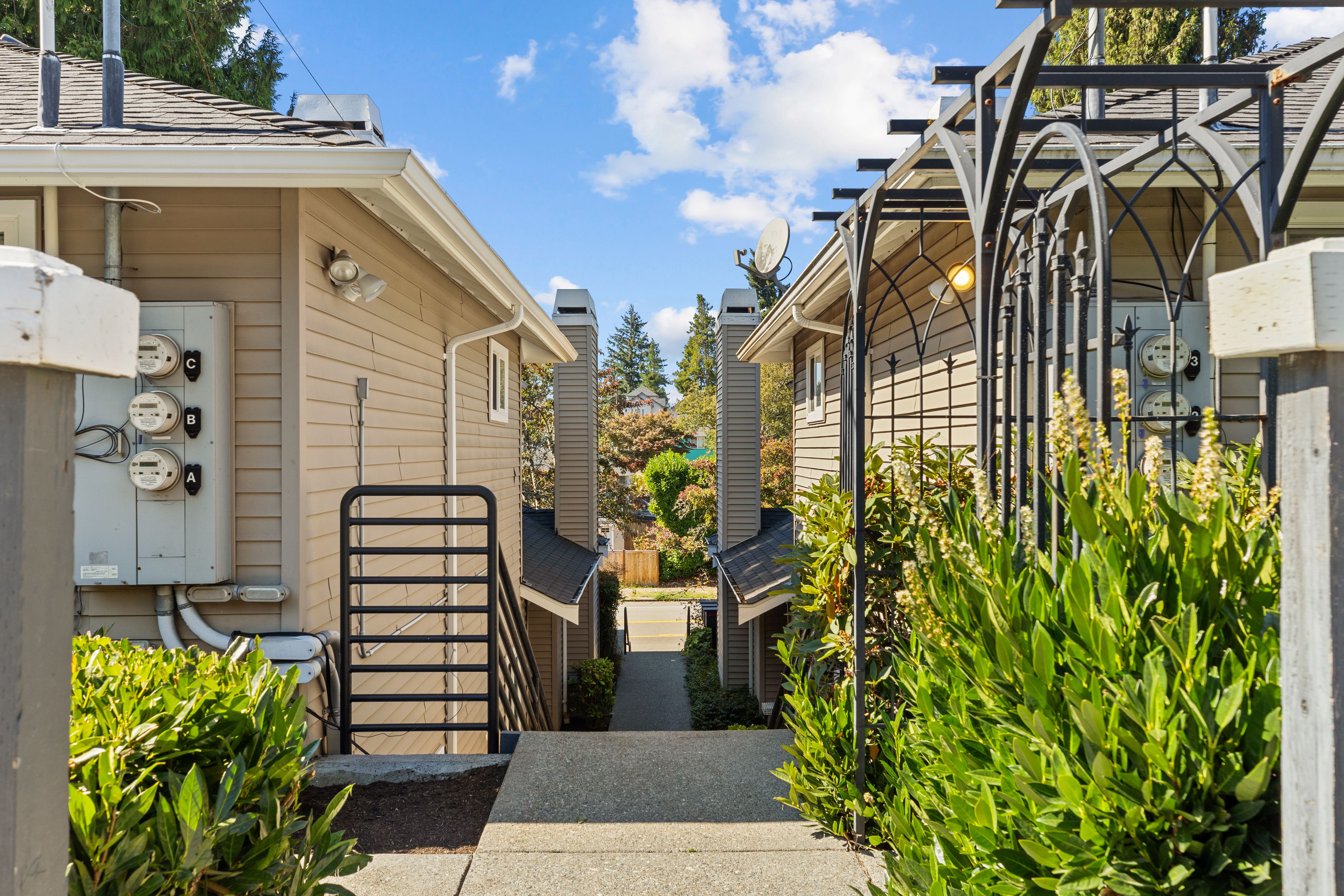  5952 Fauntleroy Wy SW, Seattle, WA 98136 - 物件實景