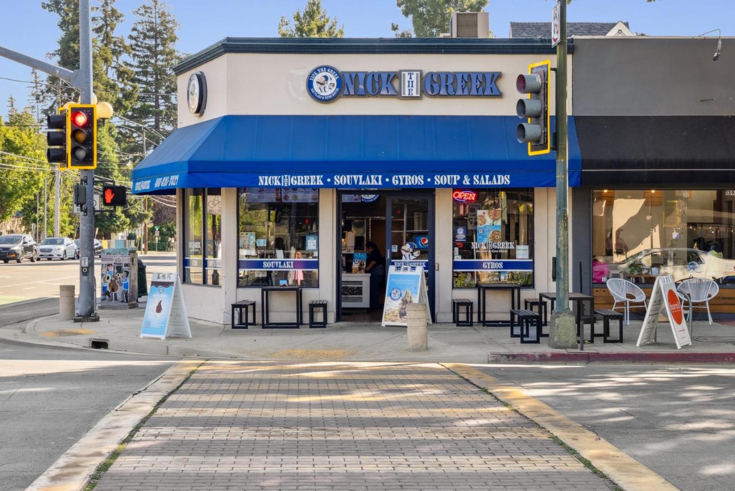 San Jose, California, 95125, United States, 3 Bedrooms Bedrooms, ,2 BathroomsBathrooms,Residential,For Sale,1989346