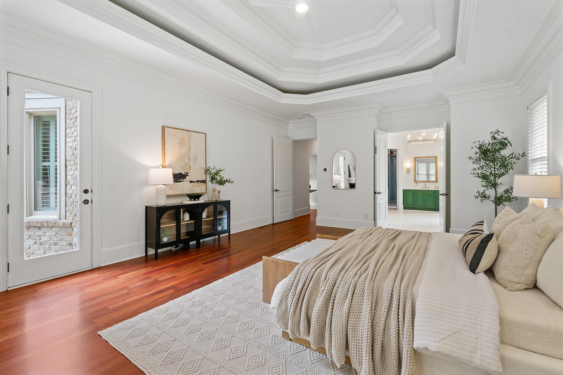  Luxury Living Centered Around a Stunning New Pool and Spa - 物件實景