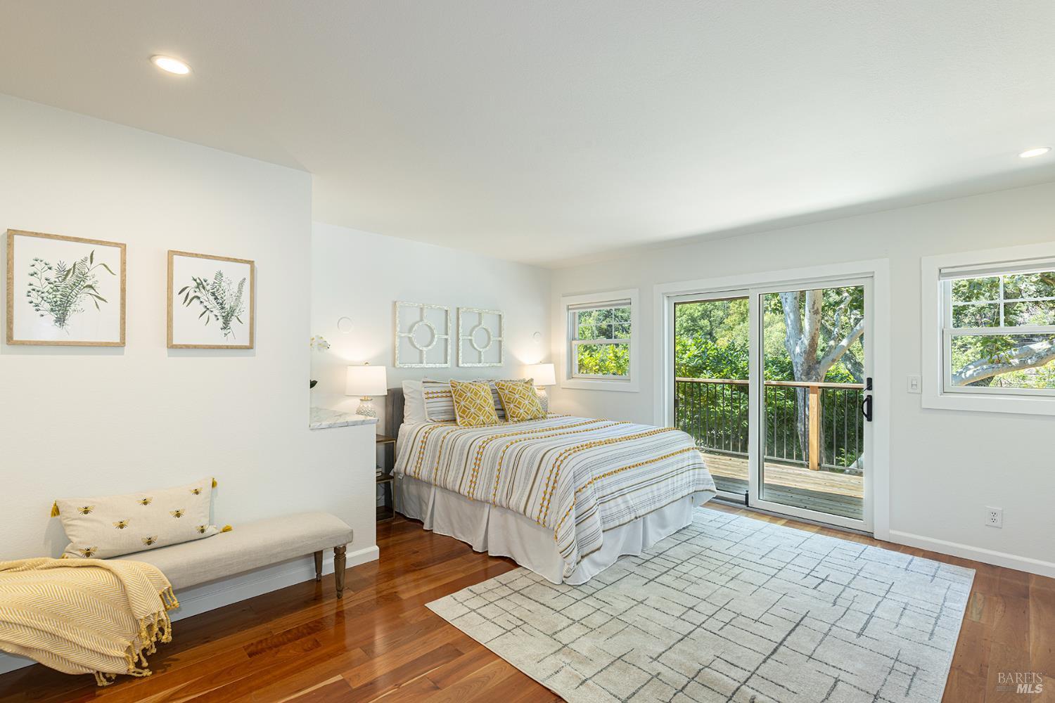 Glen Ellen, California, 95442, United States, 4 Bedrooms Bedrooms, ,3 BathroomsBathrooms,Residential,For Sale,1904205