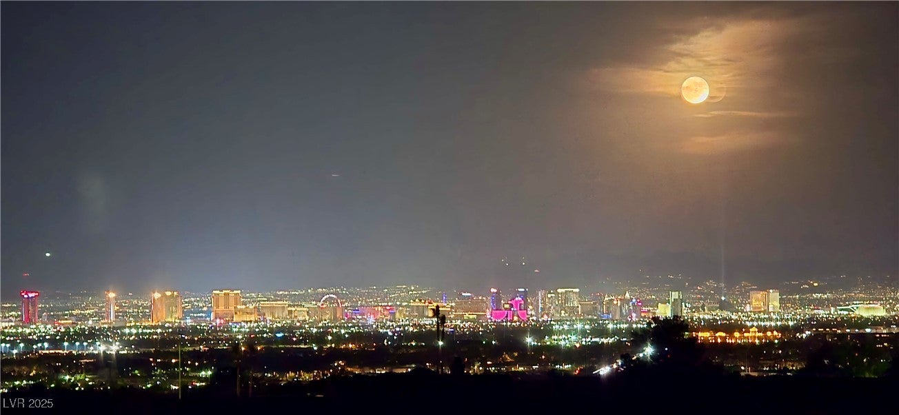 Las Vegas, Nevada, 89138, United States, 3 Bedrooms Bedrooms, ,3 BathroomsBathrooms,Residential,For Sale,1996741