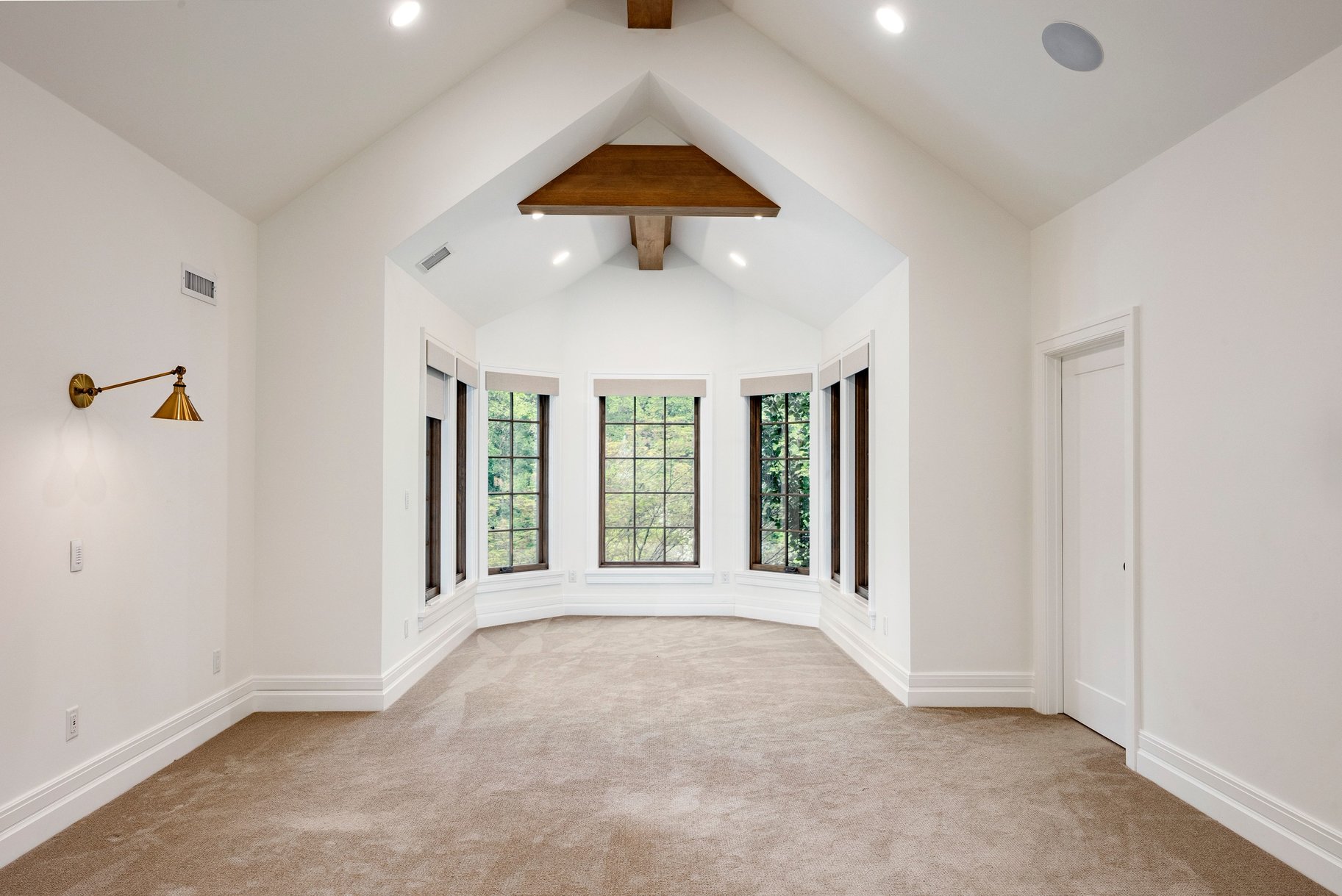  Stunning Tudor Estate in Premier Walker Lane Neighborhood - 物件實景