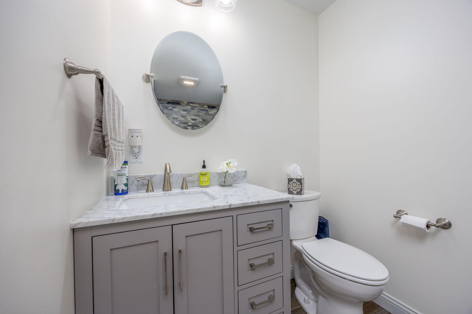 Canadian Lakes, Michigan, 49346, United States, 4 Bedrooms Bedrooms, ,3 BathroomsBathrooms,Residential,For Sale,1976401