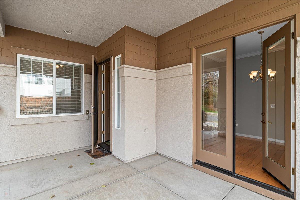 Oakdale, California, 95361, United States, 3 Bedrooms Bedrooms, ,2 BathroomsBathrooms,Residential,For Sale,2005405