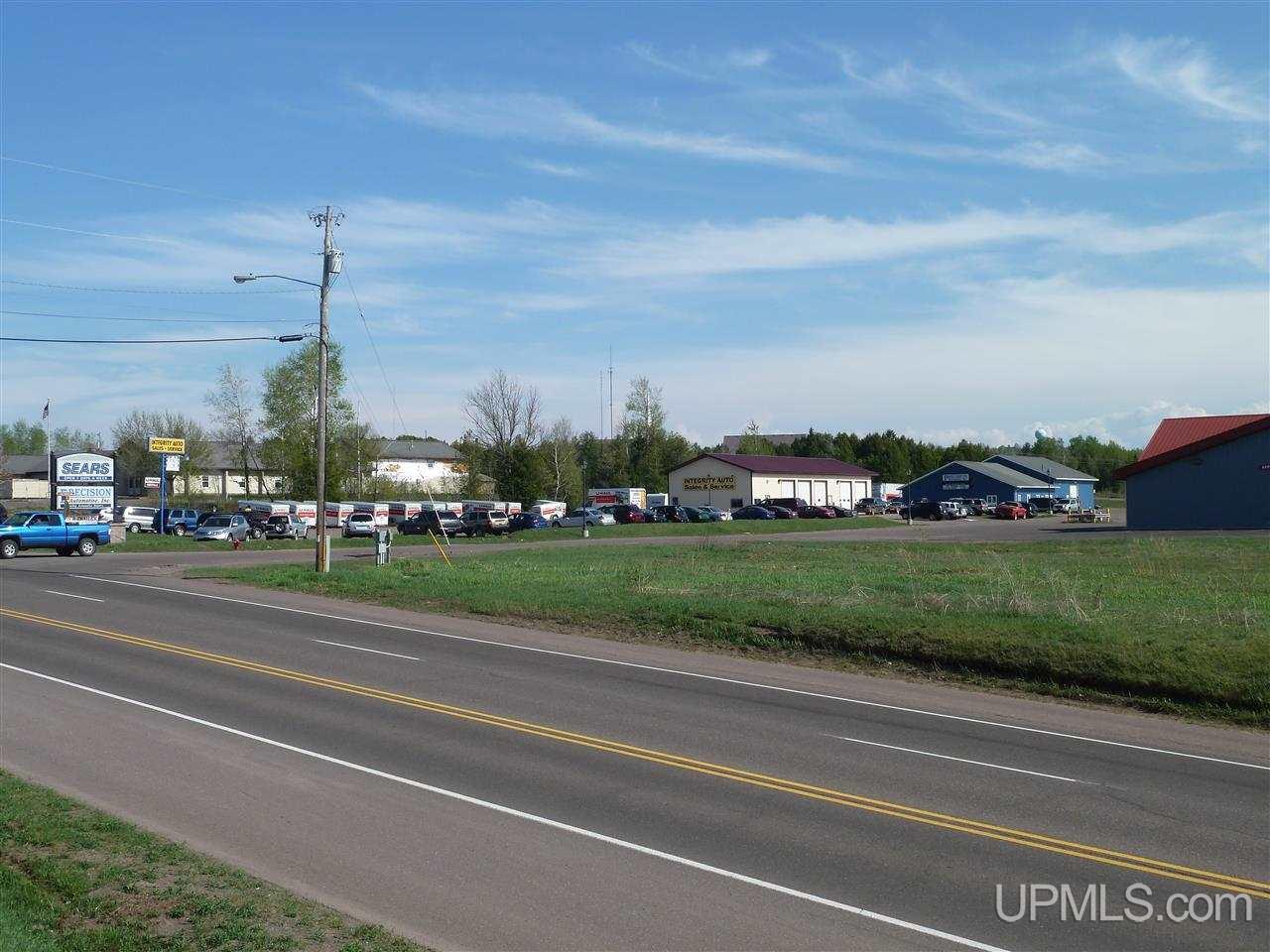 Houghton, Michigan, 49931, United States, ,Residential,For Sale,1923073