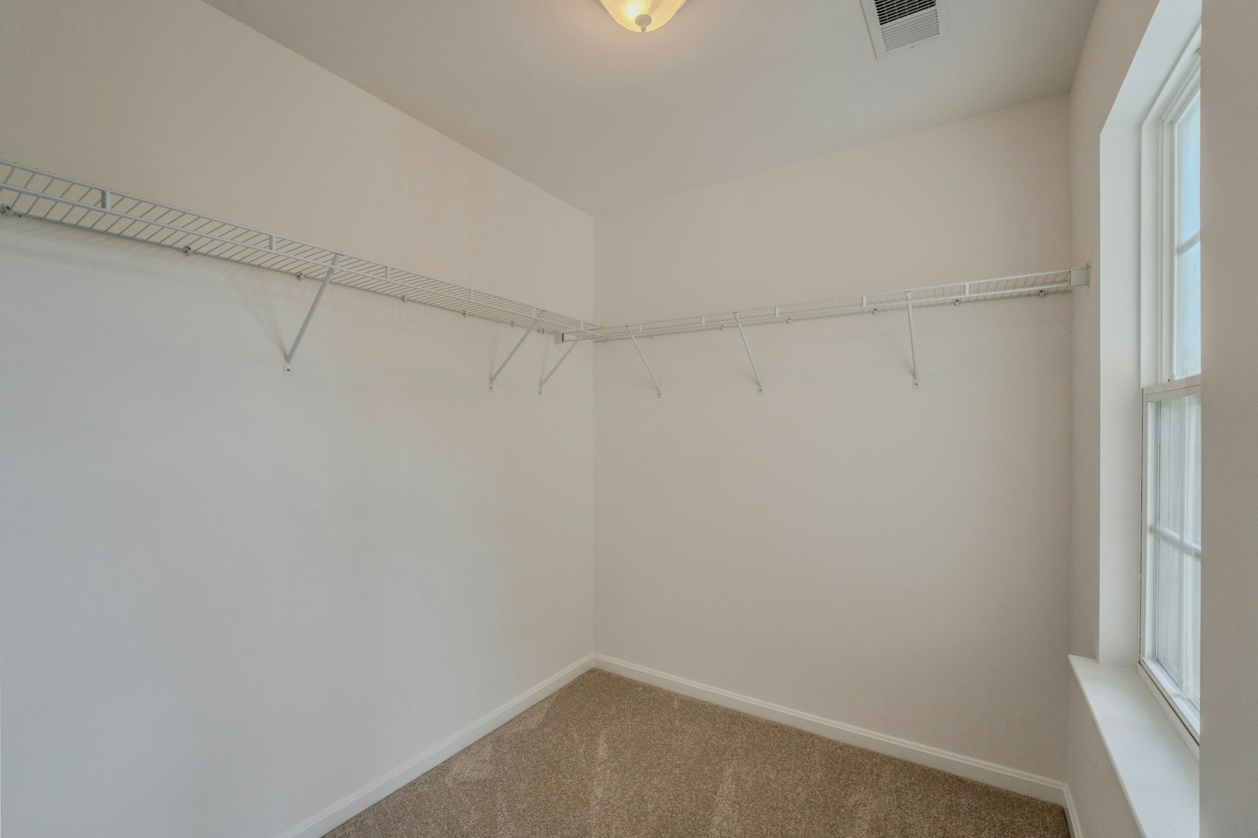  13544 Arcadian Drive, Leesburg, VA, 20176 - 物件實景