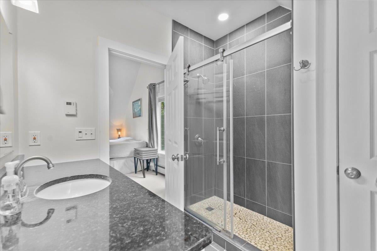 Stowe, Vermont, 05672, United States, 2 Bedrooms Bedrooms, ,1 BathroomBathrooms,Residential,For Sale,1908811