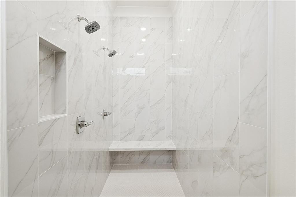 Covington, Louisiana, 70433, United States, 4 Bedrooms Bedrooms, ,3 BathroomsBathrooms,Residential,For Sale,1989421