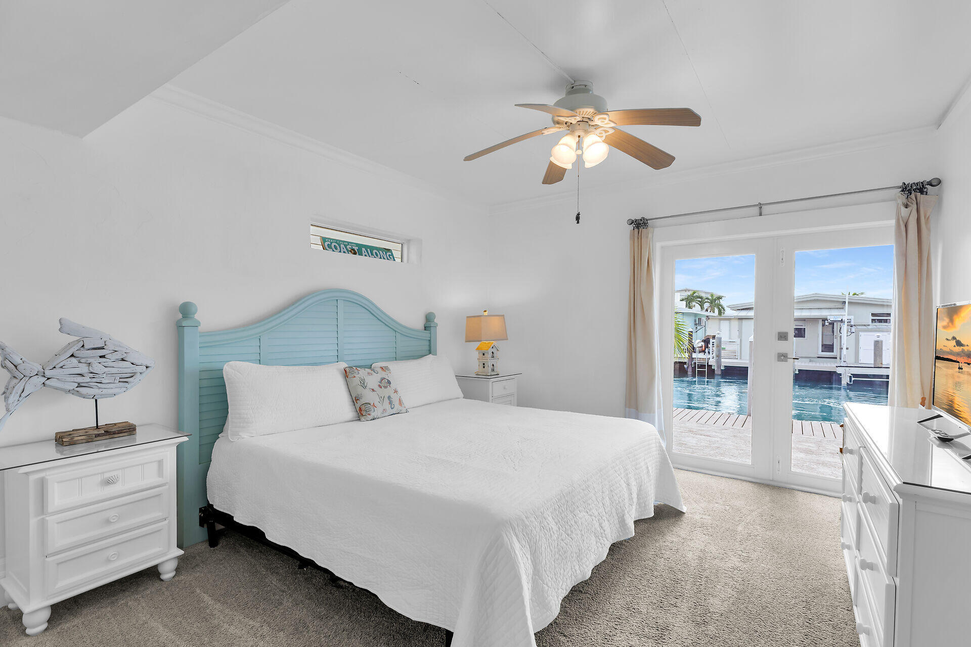 MARATHON, Florida, 33050, United States, 2 Bedrooms Bedrooms, ,2 BathroomsBathrooms,Residential,For Sale,1989170