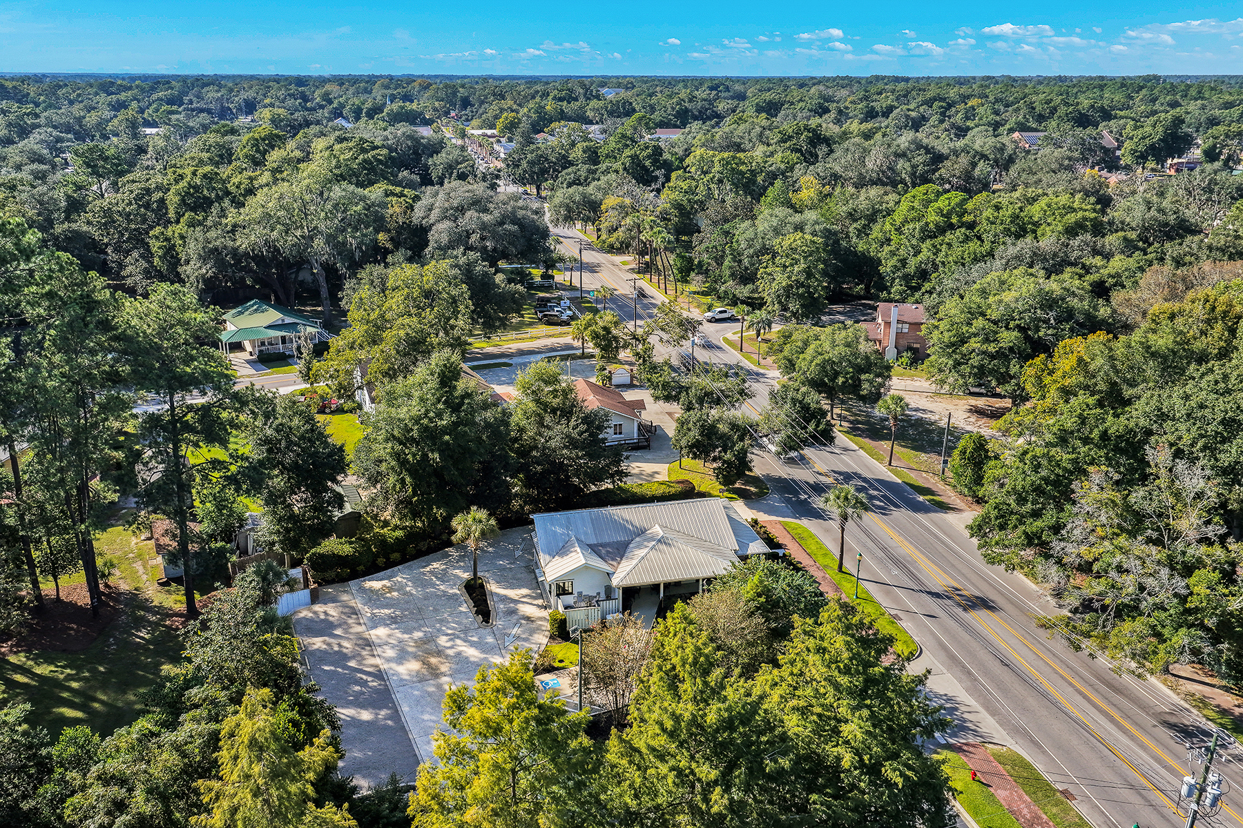  8026 Main Street, Ridgeland - 物件實景