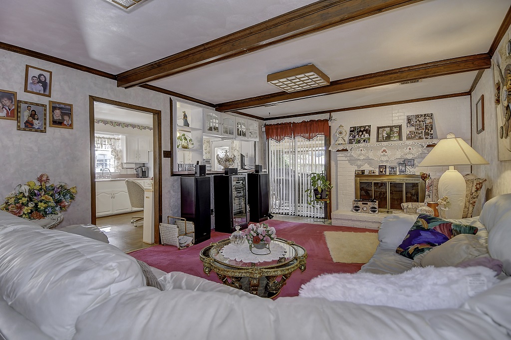 Norfolk, Virginia, 23502, United States, 4 Bedrooms Bedrooms, ,4 BathroomsBathrooms,Residential,For Sale,1974542