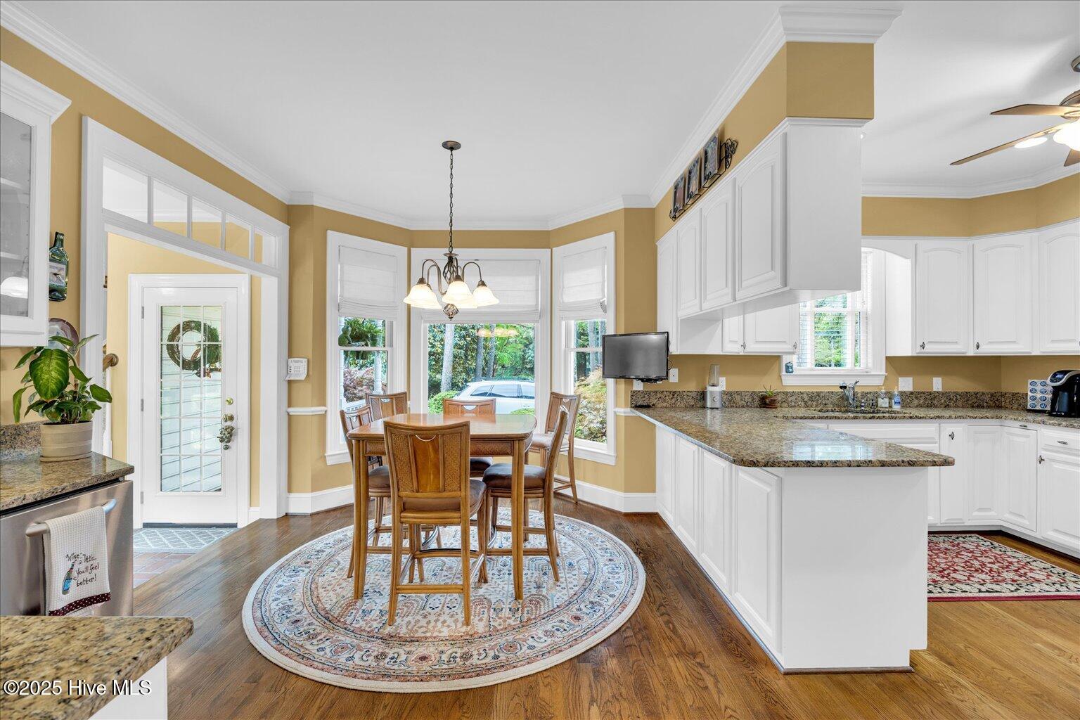 Wilmington, North Carolina, 28403, United States, 4 Bedrooms Bedrooms, ,4 BathroomsBathrooms,Residential,For Sale,1818809