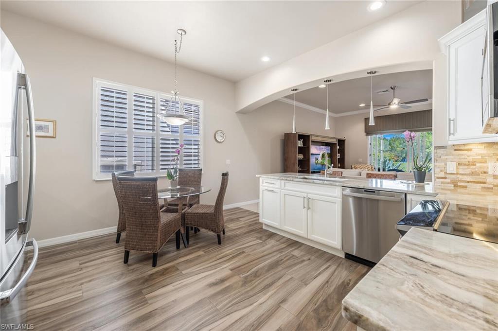 Naples, Florida, 34104, United States, 2 Bedrooms Bedrooms, ,2 BathroomsBathrooms,Residential,For Sale,1743040