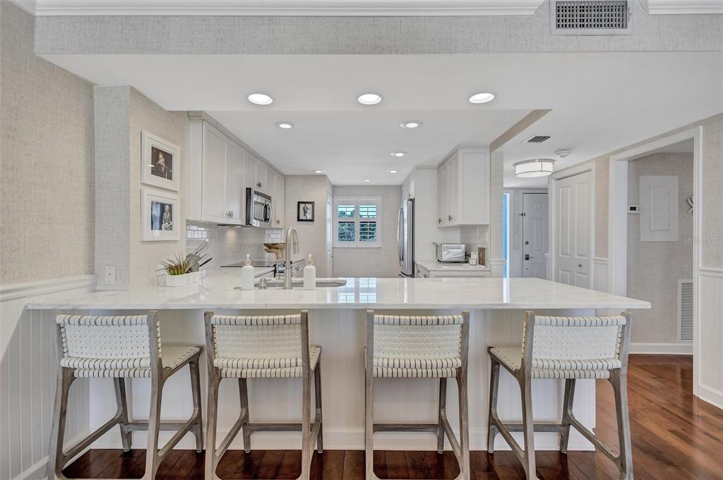 Sarasota, Florida, 34242, United States, 2 Bedrooms Bedrooms, ,2 BathroomsBathrooms,Residential,For Sale,1895415