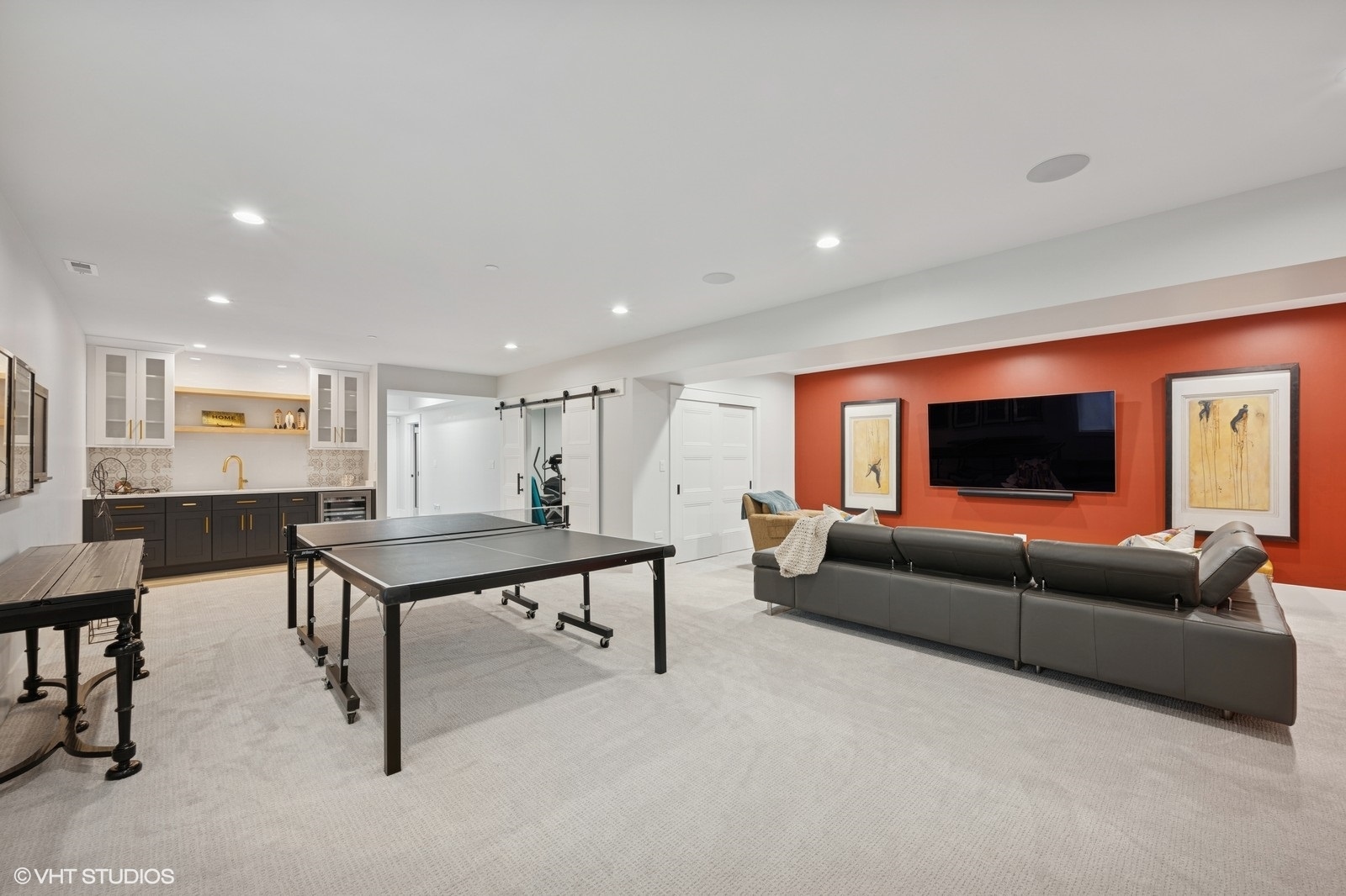 Northbrook, Illinois, 60062, United States, 5 Bedrooms Bedrooms, ,5 BathroomsBathrooms,Residential,For Sale,1827493