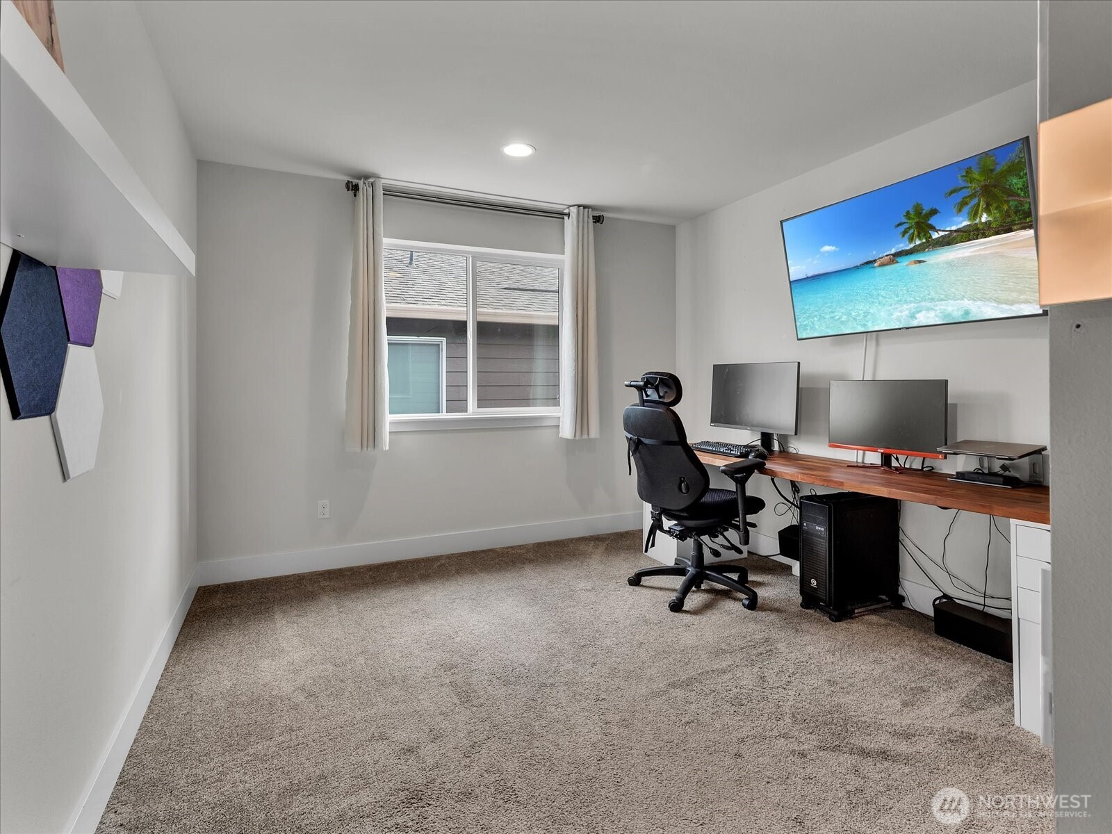 Lake Stevens, Washington, 98258, United States, 4 Bedrooms Bedrooms, ,4 BathroomsBathrooms,Residential,For Sale,1883070