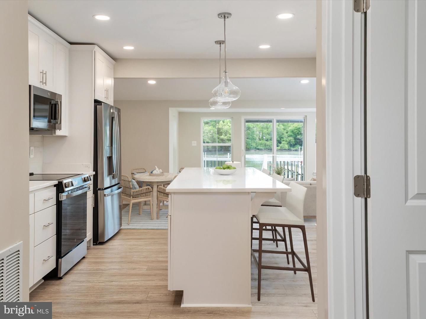 Glen Burnie, Maryland, 21060, United States, 3 Bedrooms Bedrooms, ,2 BathroomsBathrooms,Residential,For Sale,1958960