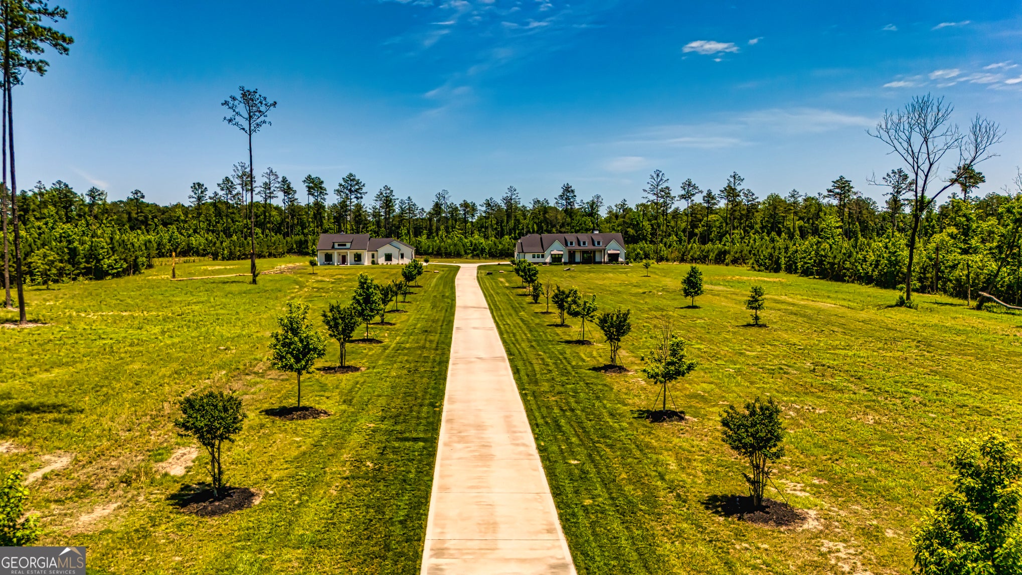 Senoia, Georgia, 30276, United States, 7 Bedrooms Bedrooms, ,7 BathroomsBathrooms,Residential,For Sale,1998552