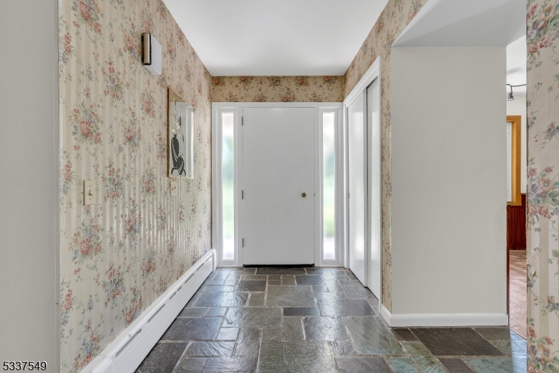 Raritan Twp., New Jersey, 08822, United States, 3 Bedrooms Bedrooms, ,2 BathroomsBathrooms,Residential,For Sale,1951157