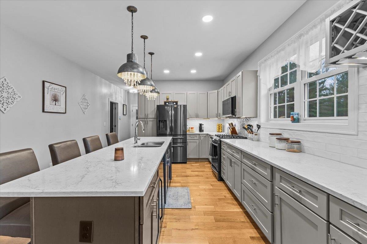 Swanton, Vermont, 05488, United States, 4 Bedrooms Bedrooms, ,3 BathroomsBathrooms,Residential,For Sale,2000058